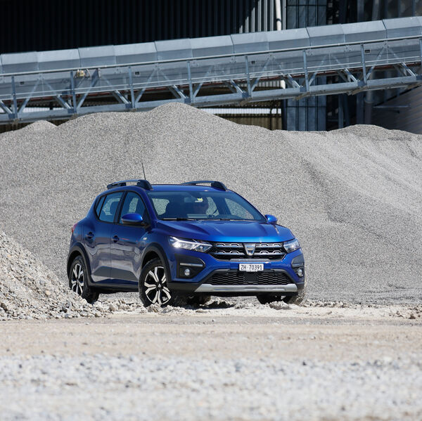Dacia en première place : Sandero devant la Golf en juillet